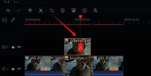 轨道编辑界面,展示如何将描边图片放置在轨道上