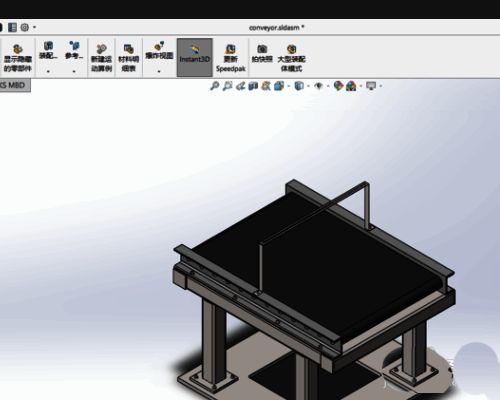 右键菜单界面,旋转视图选项被高亮选中