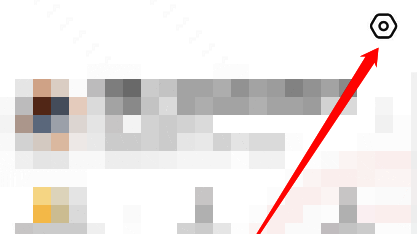 核桃编程App我的页面界面,显示个人头像、昵称及设置入口按钮