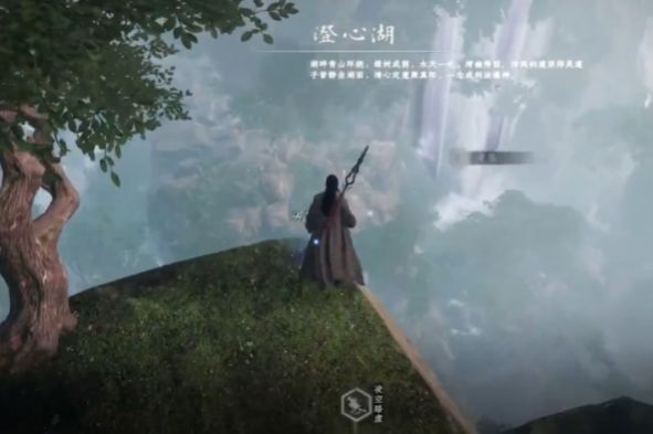 昏暗山洞内,角色正打开一个古旧木箱,光芒闪烁暗示珍贵物品